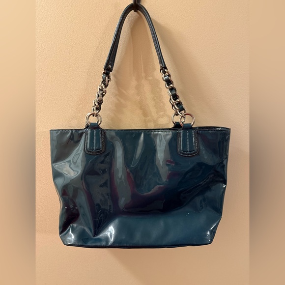 Coach Dark Green Patent Leather Tote Bag 2011 18770 - Picture 2 of 10